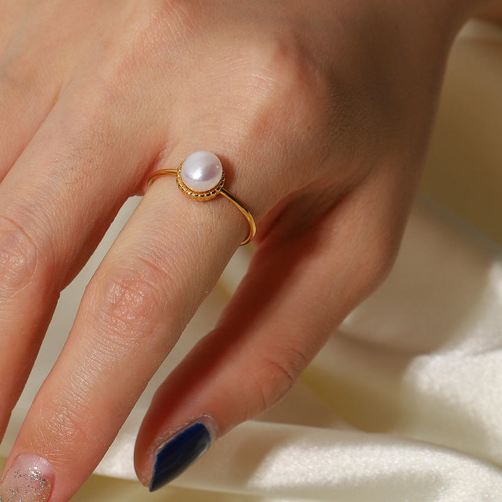 Solis Gold Pearl Ring